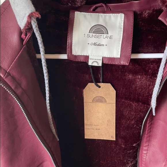 Gorgeous Soft Jacket 🤩 - Picture 3 of 5